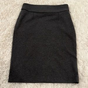 GraceElements.  Grey pencil skirt, size 8